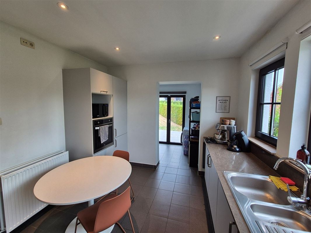 Open bebouwing met ruime tuin