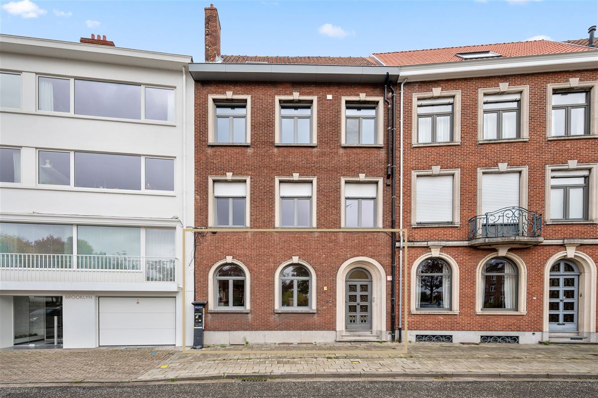 Gelijkvloers appartement met tuin