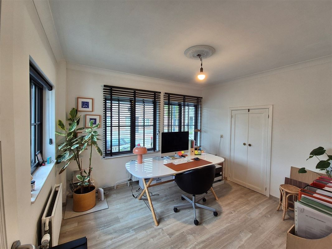 Open bebouwing met ruime tuin