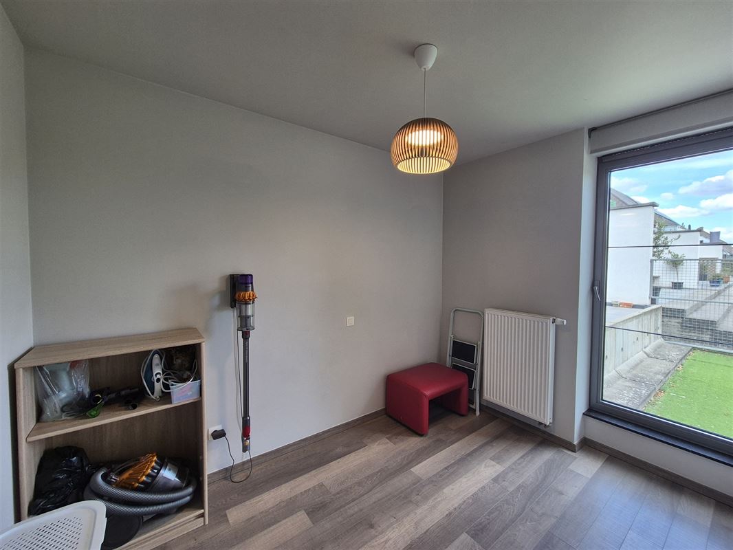 Gelijkvloers 3-slaapkamer appartement