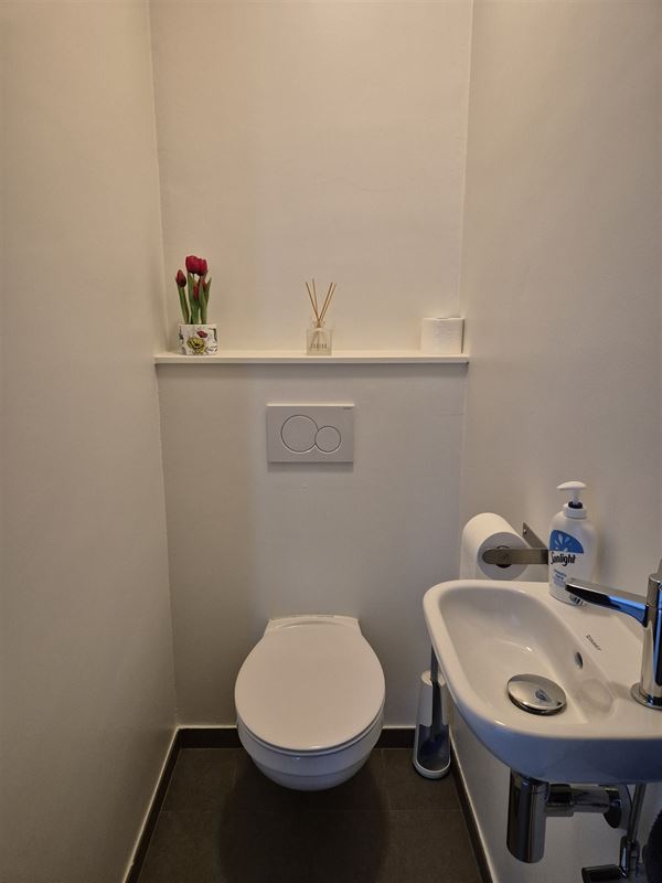 Gelijkvloers 3-slaapkamer appartement 