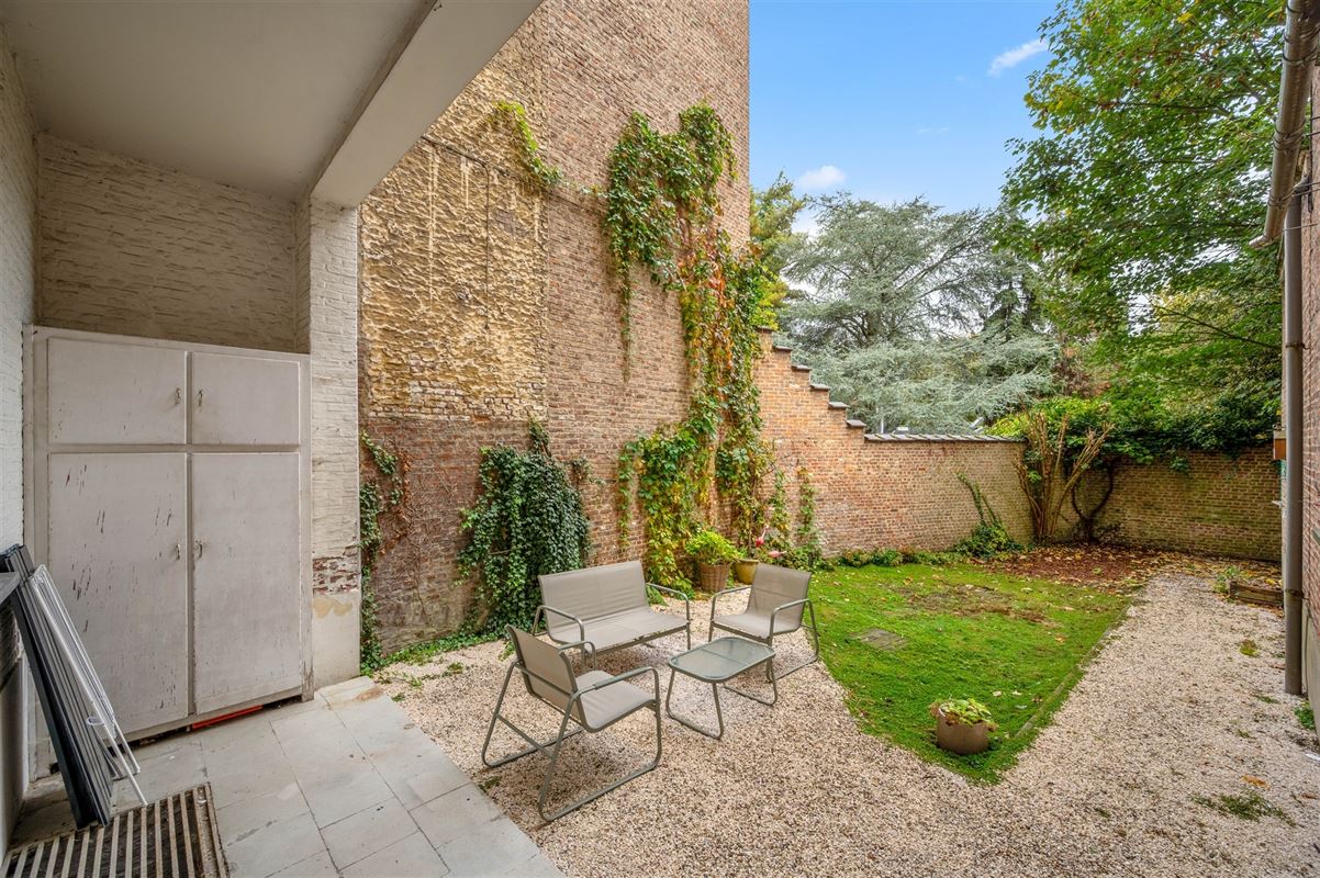 Gelijkvloers appartement met tuin