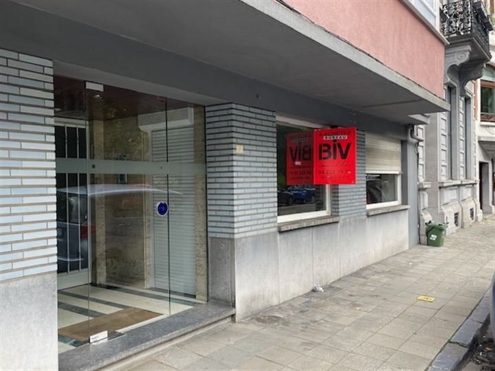 Bureau Polyvalent Belle visibilité dans un beau quartier
