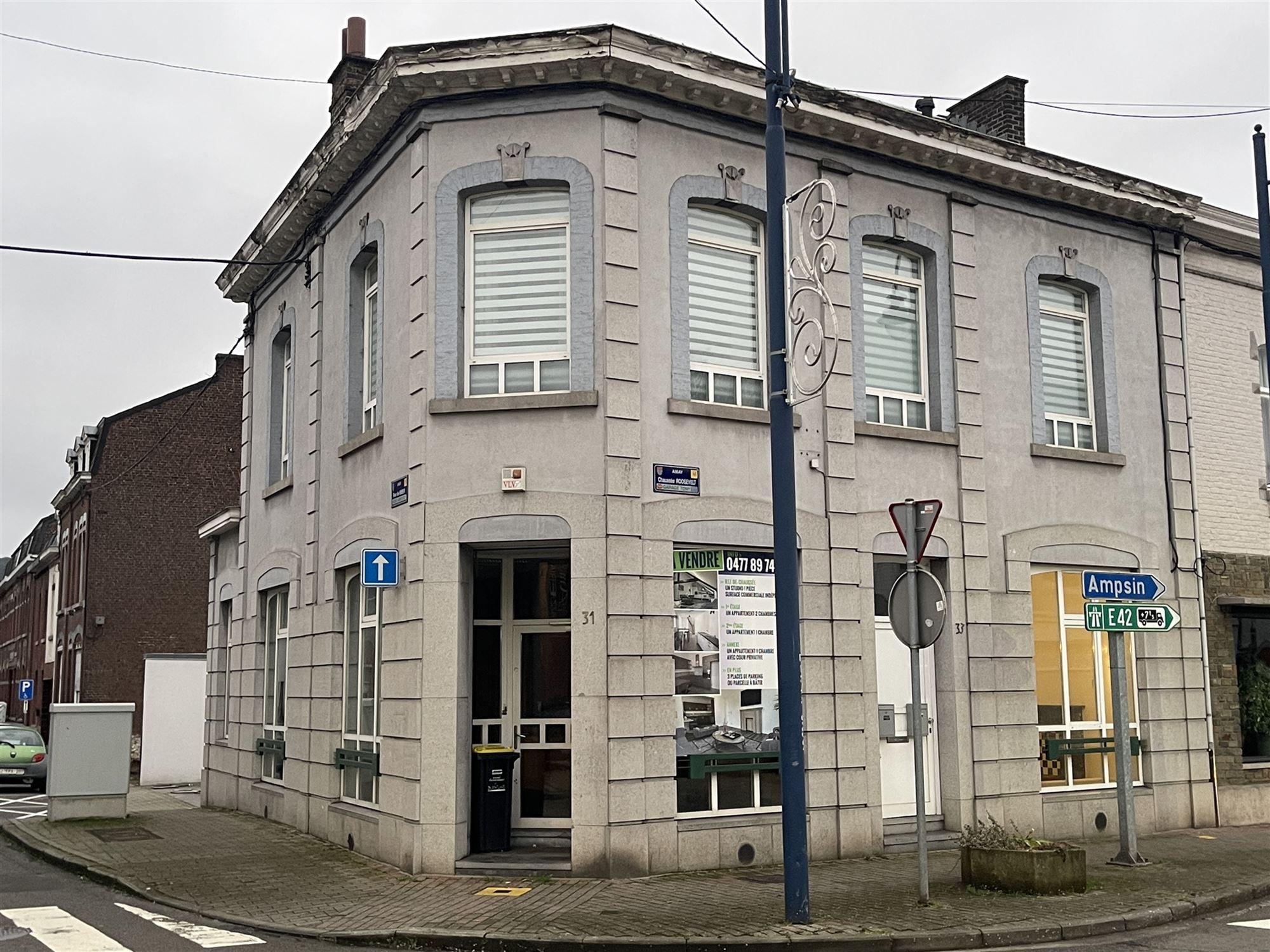 Surface commerciale ou bureau à saisir !