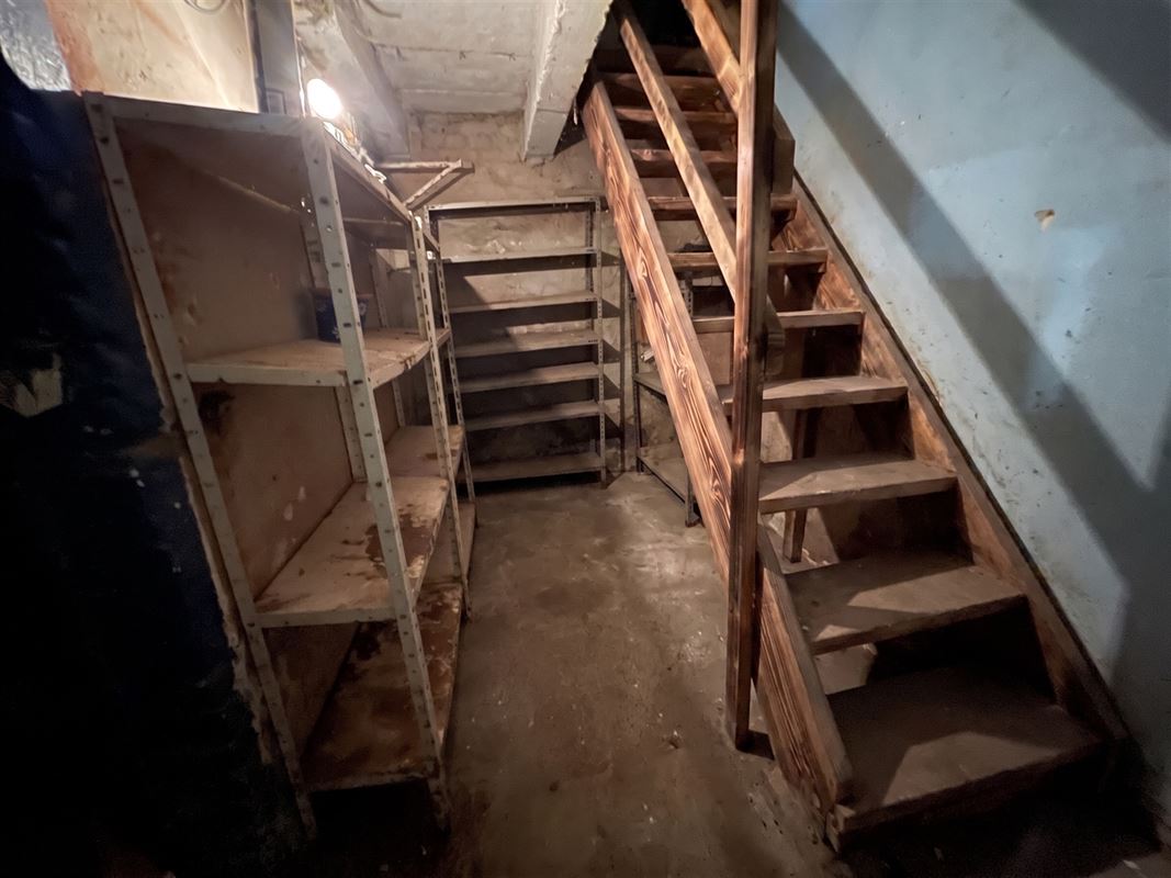 Grande maison unifamiliale de 3 ch avec cour au Longdoz