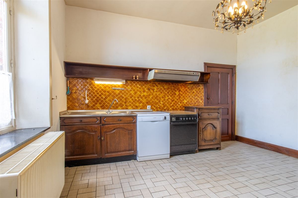 VTWELLIBIN31- (17).jpg