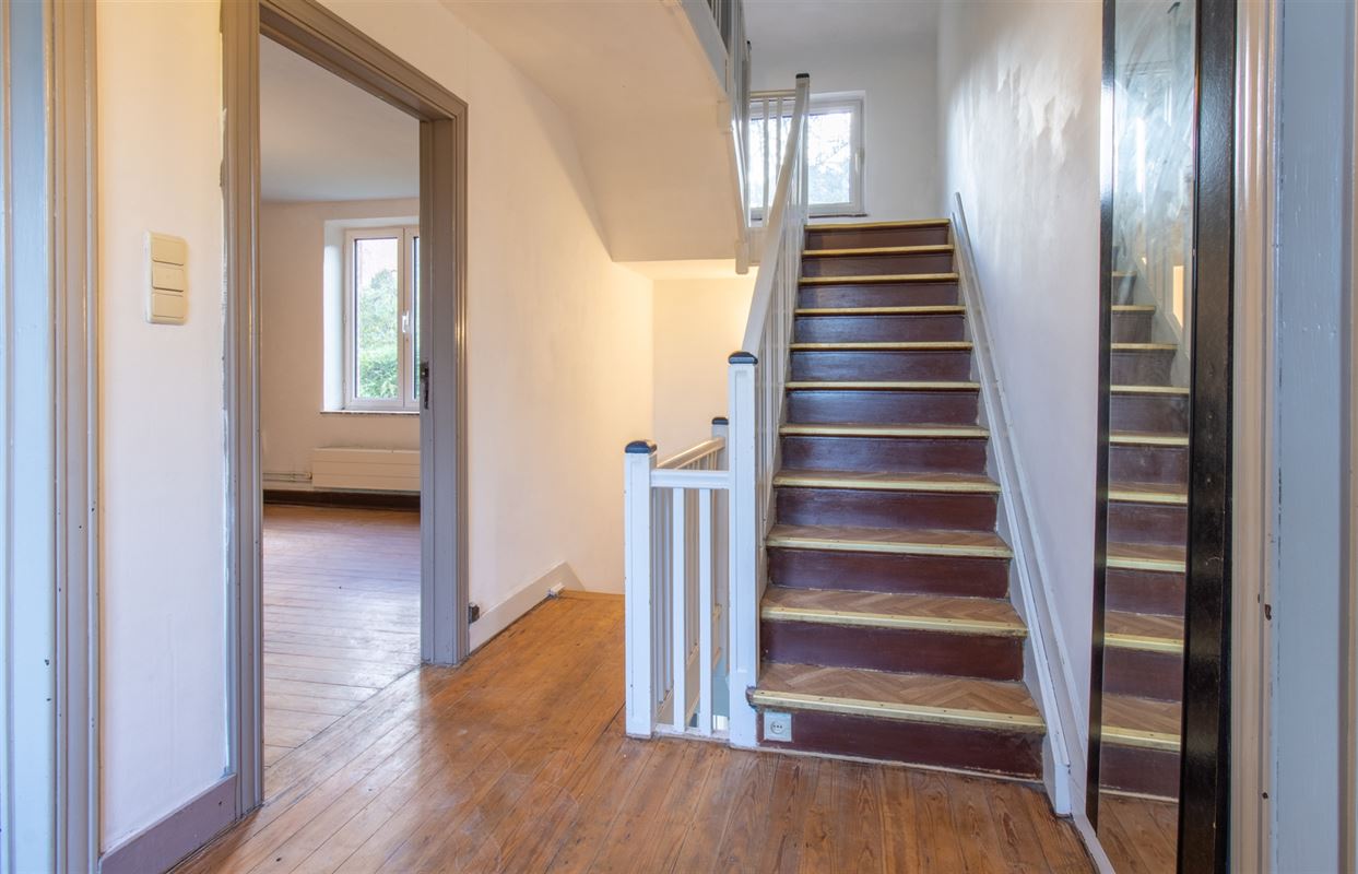 VTWELHODGES14- (17).jpg