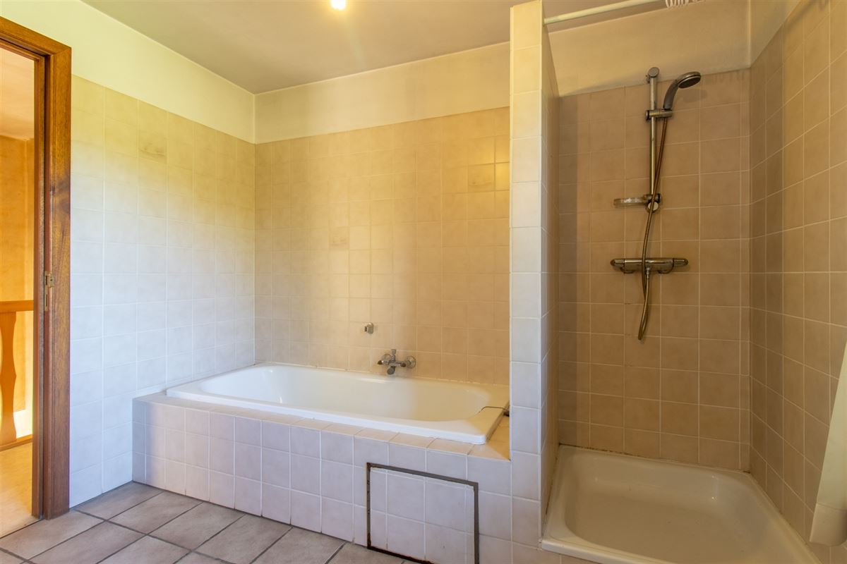 VTWELBONNERUE1- (21).jpg