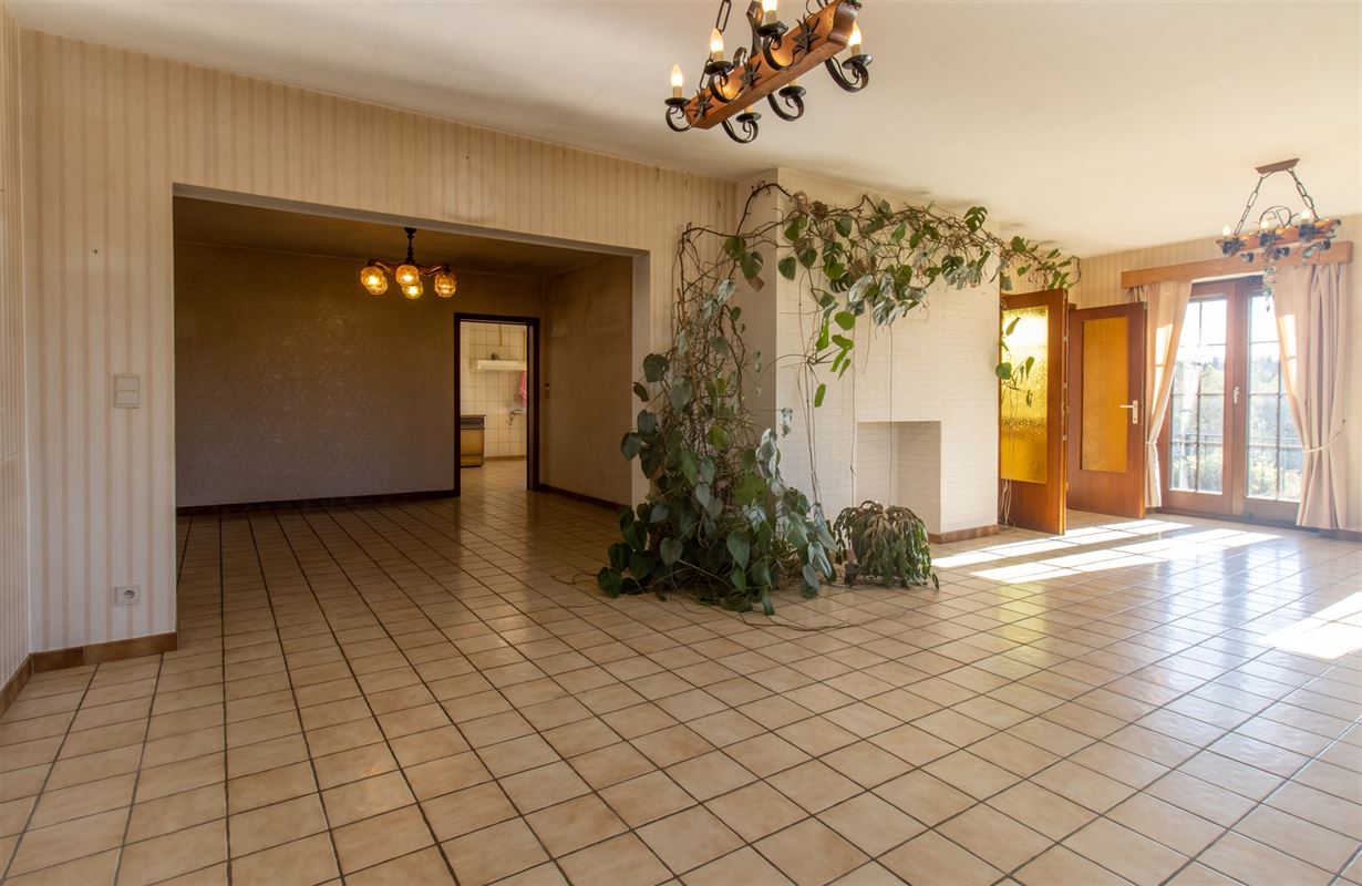 VTWELBONNERUE1- (6).jpg