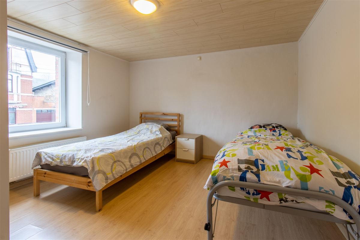 VTWELPAIREE51- (26).jpg