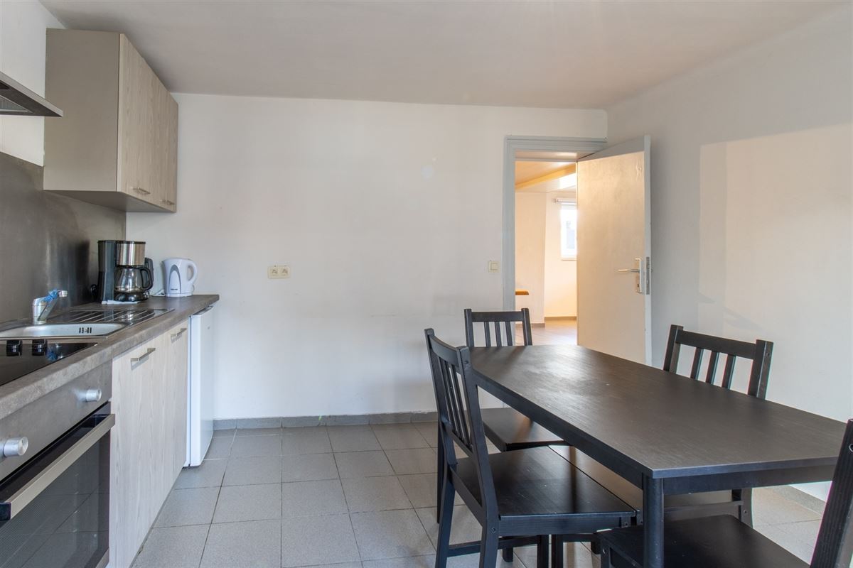 VTWELPAIREE51- (12).jpg