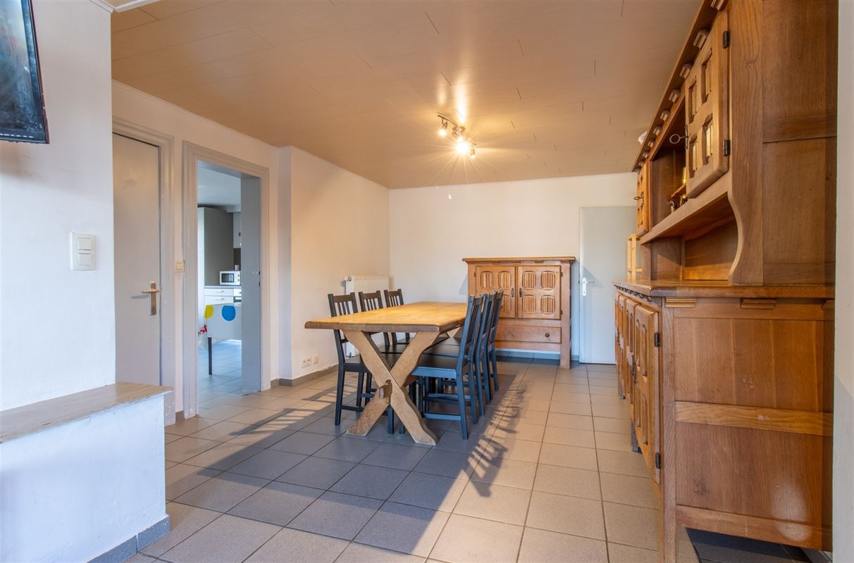 VTWELPAIREE51- (8).jpg