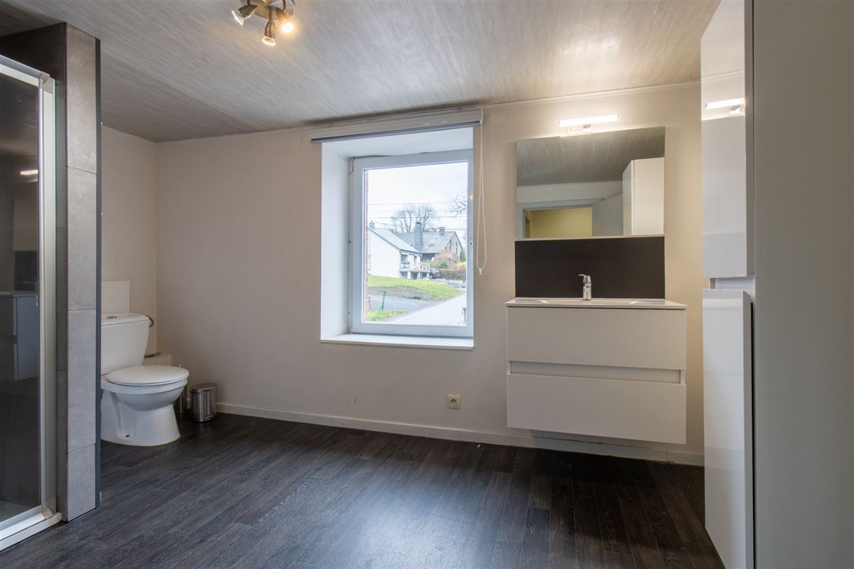 VTWELPAIREE51- (22).jpg