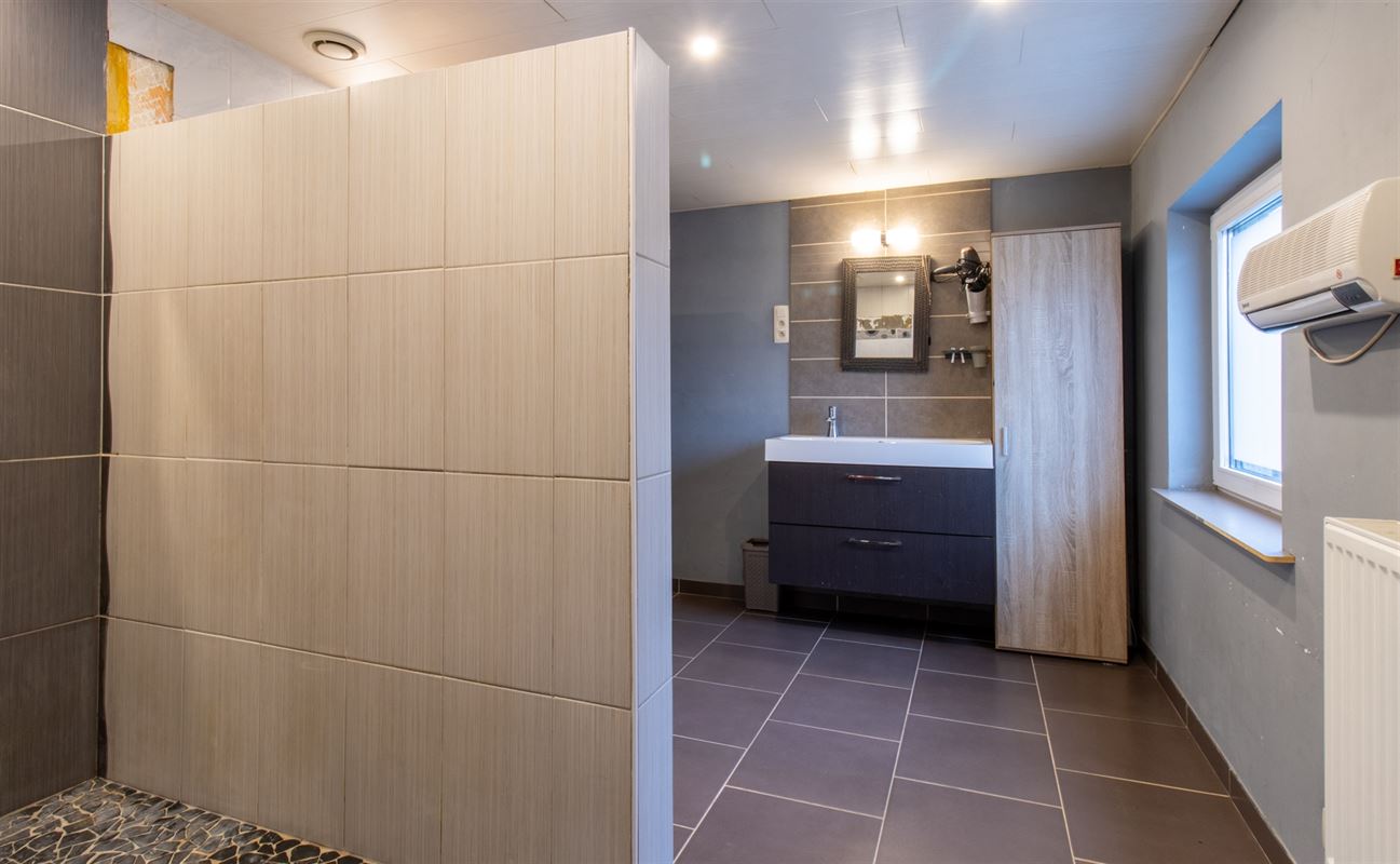 VTWELBELLEVUE64- (16).jpg