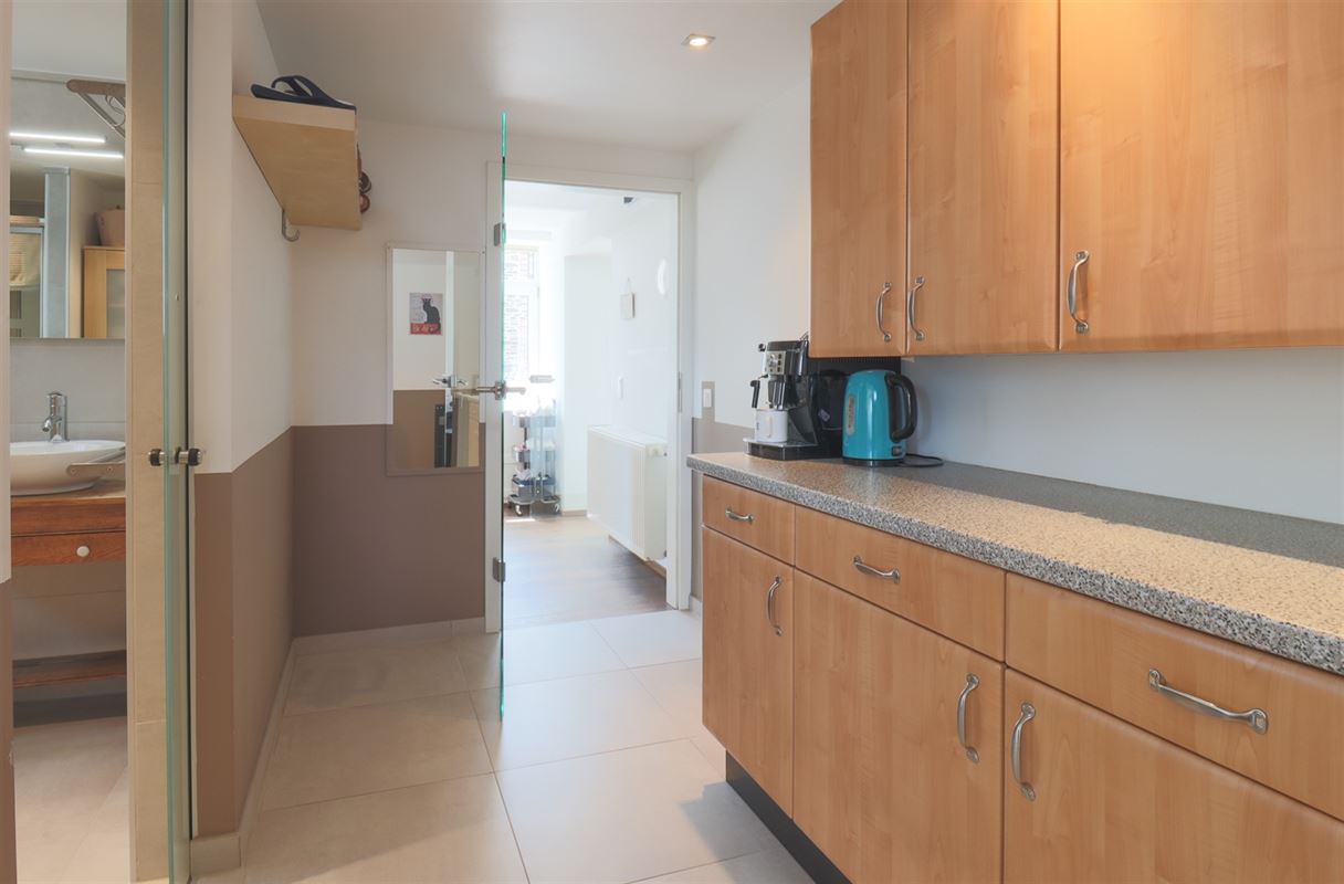 VTWELHUBET36- (5).jpg