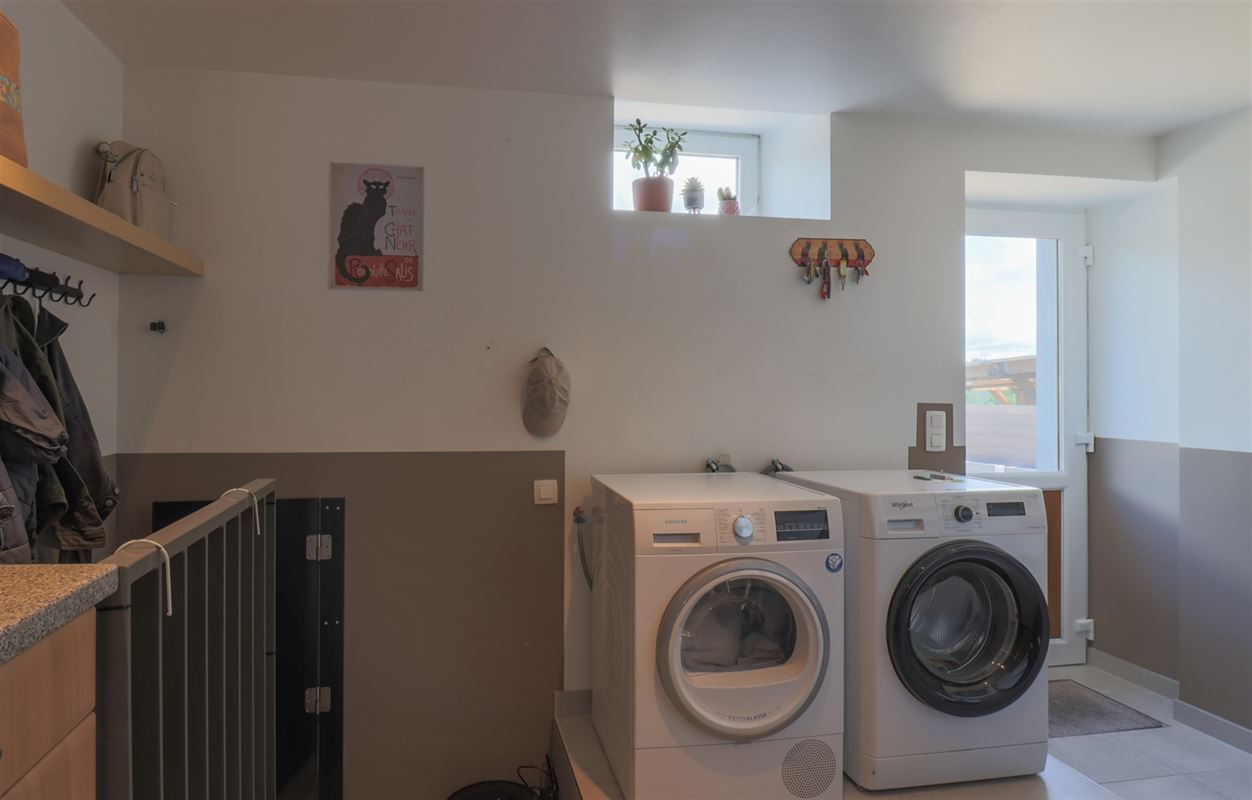 VTWELHUBET36- (3).jpg