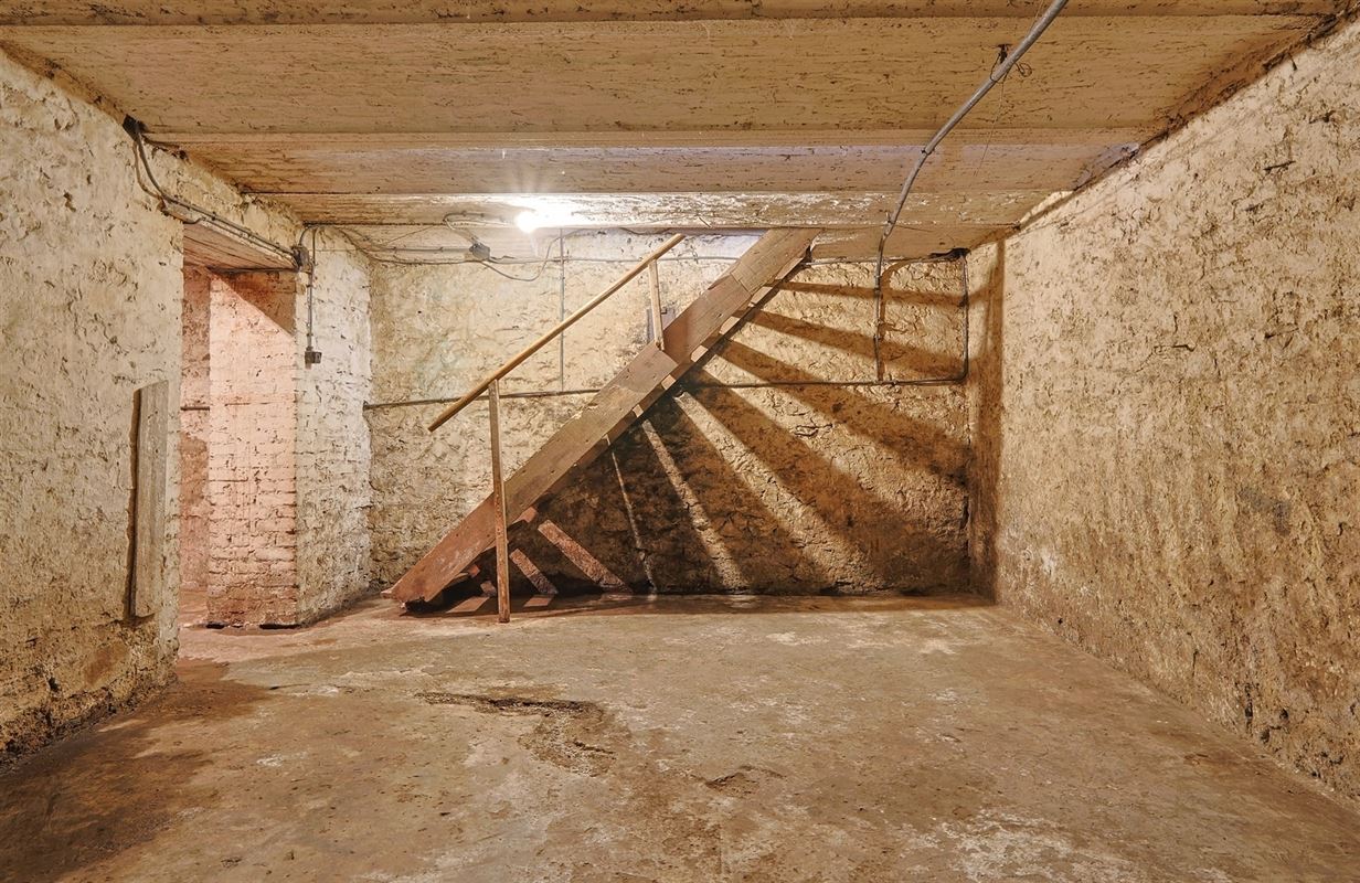 VTWELFRANCE25- (28).jpg