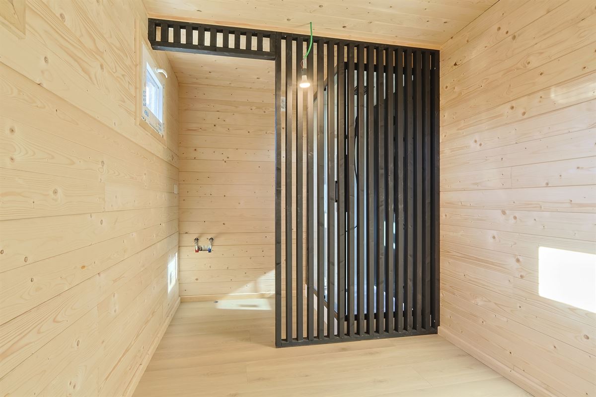 VTWELBRULINS88- (8).jpg