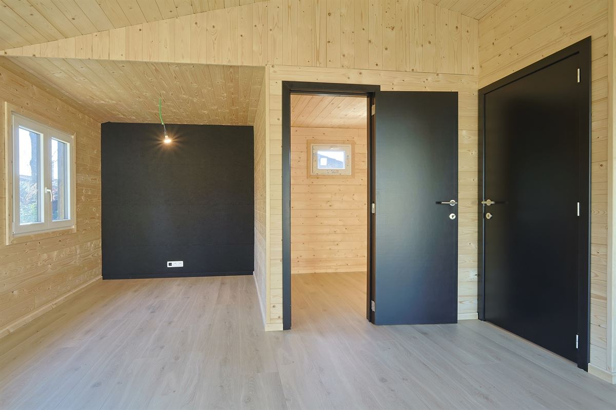 VTWELBRULINS88- (1).jpg