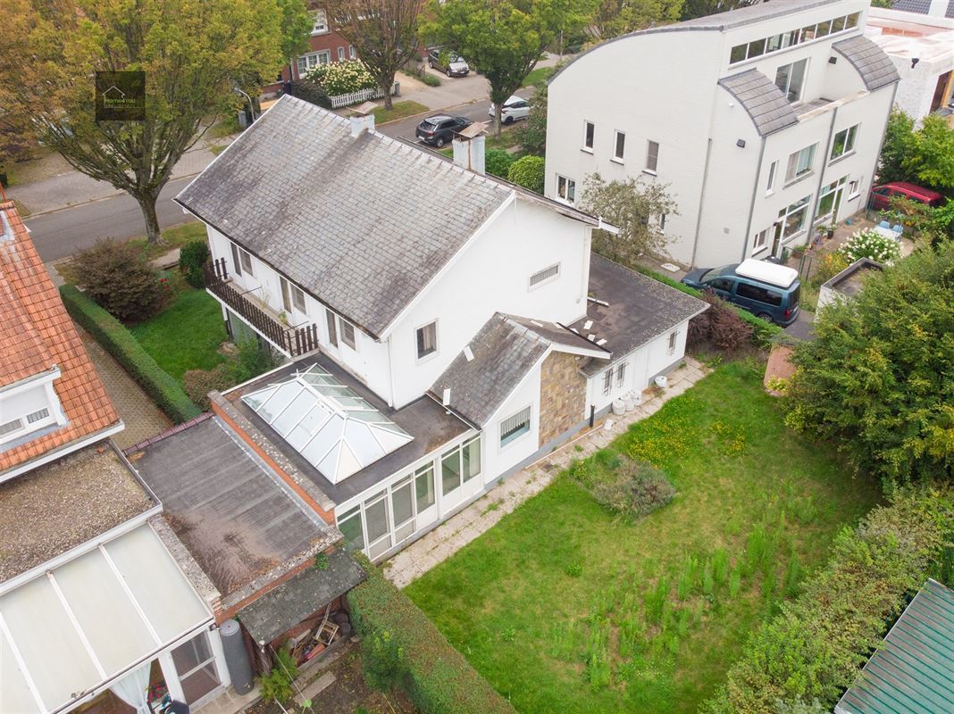 Te renoveren villa op TOP locatie