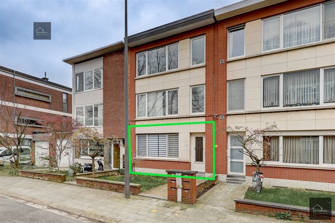 Ruim gelijkvloers appartement vlakbij Boelaerpark