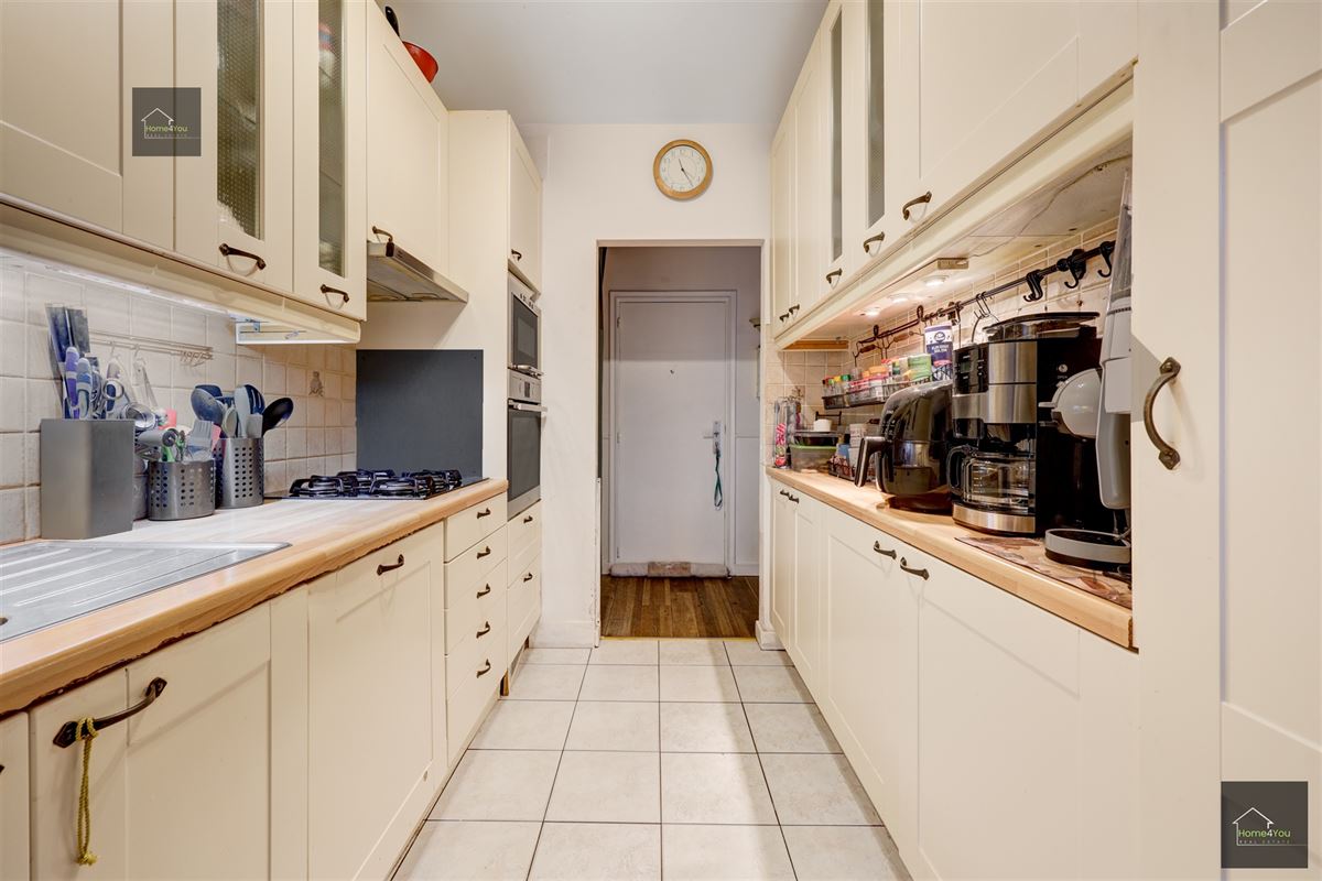 Ruim gelijkvloers appartement vlakbij Boelaerpark