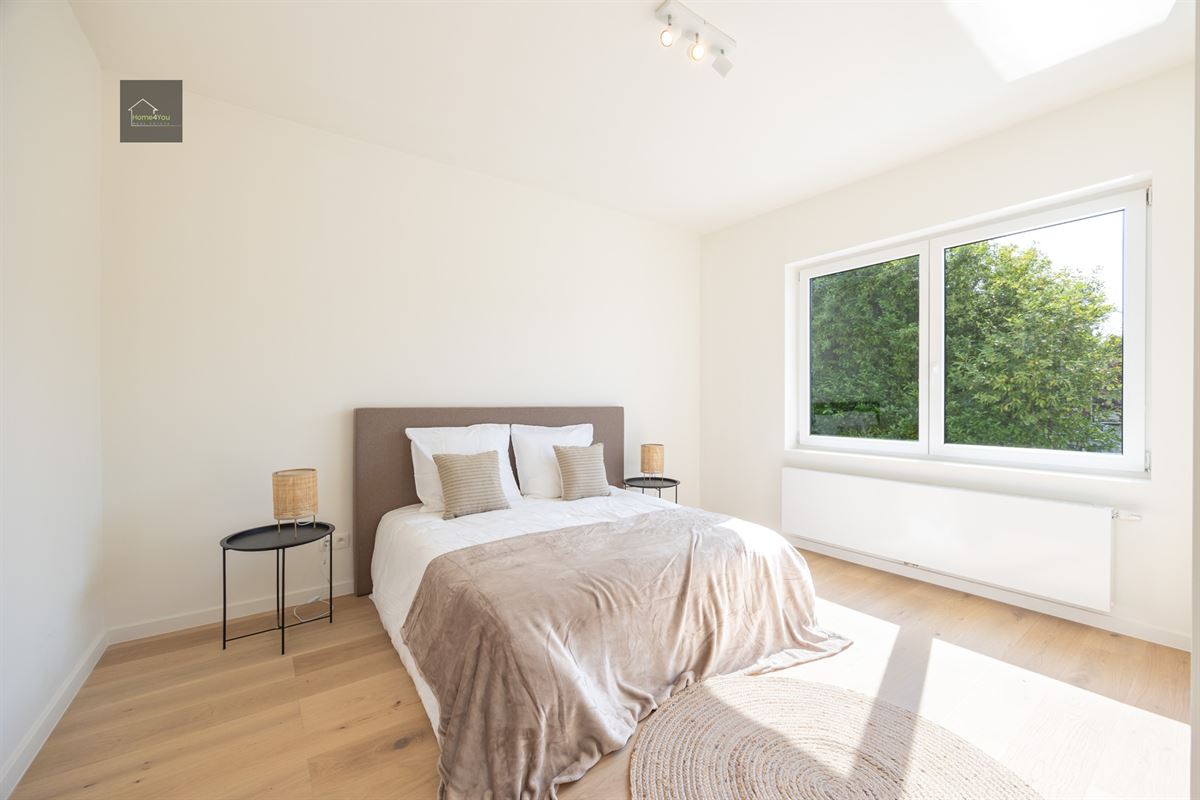 Prachtig gerenoveerde en zéér energiezuinige (EPC 111) woning 