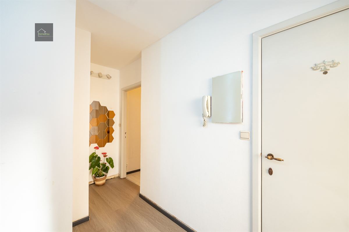 Ruim 2 slaapkamer appartement vlakbij invalswegen