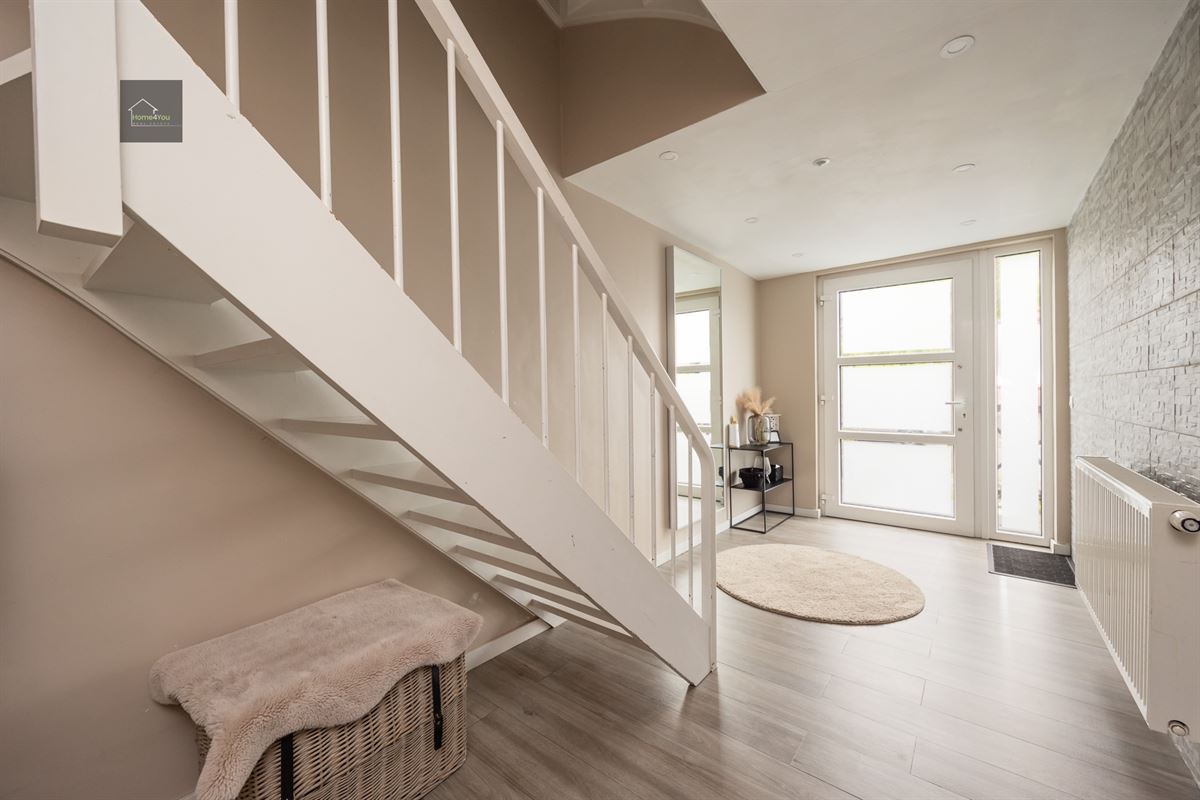 Instapklare woning met zongerichte tuin op TOP locatie