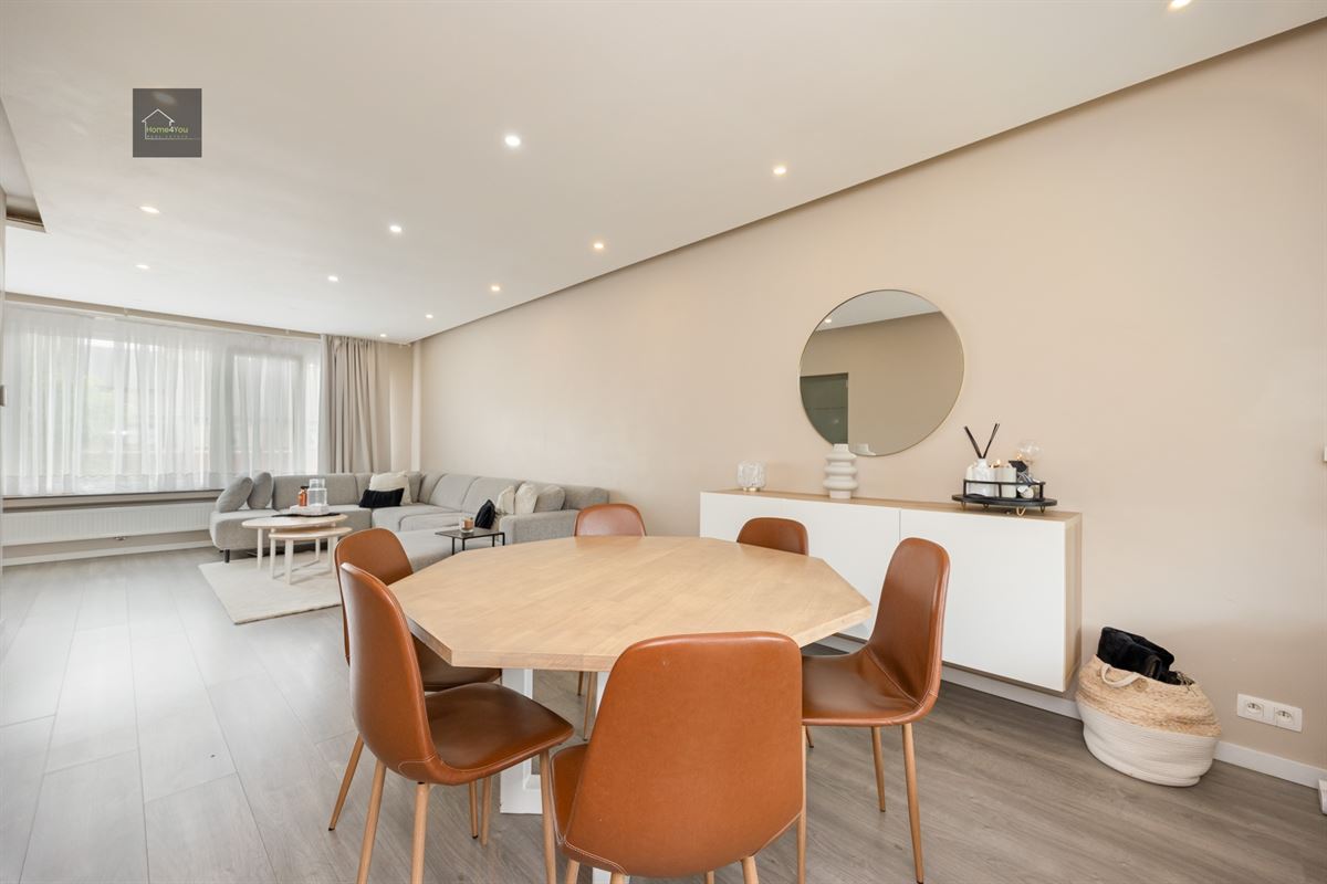 Instapklare woning met zongerichte tuin op TOP locatie