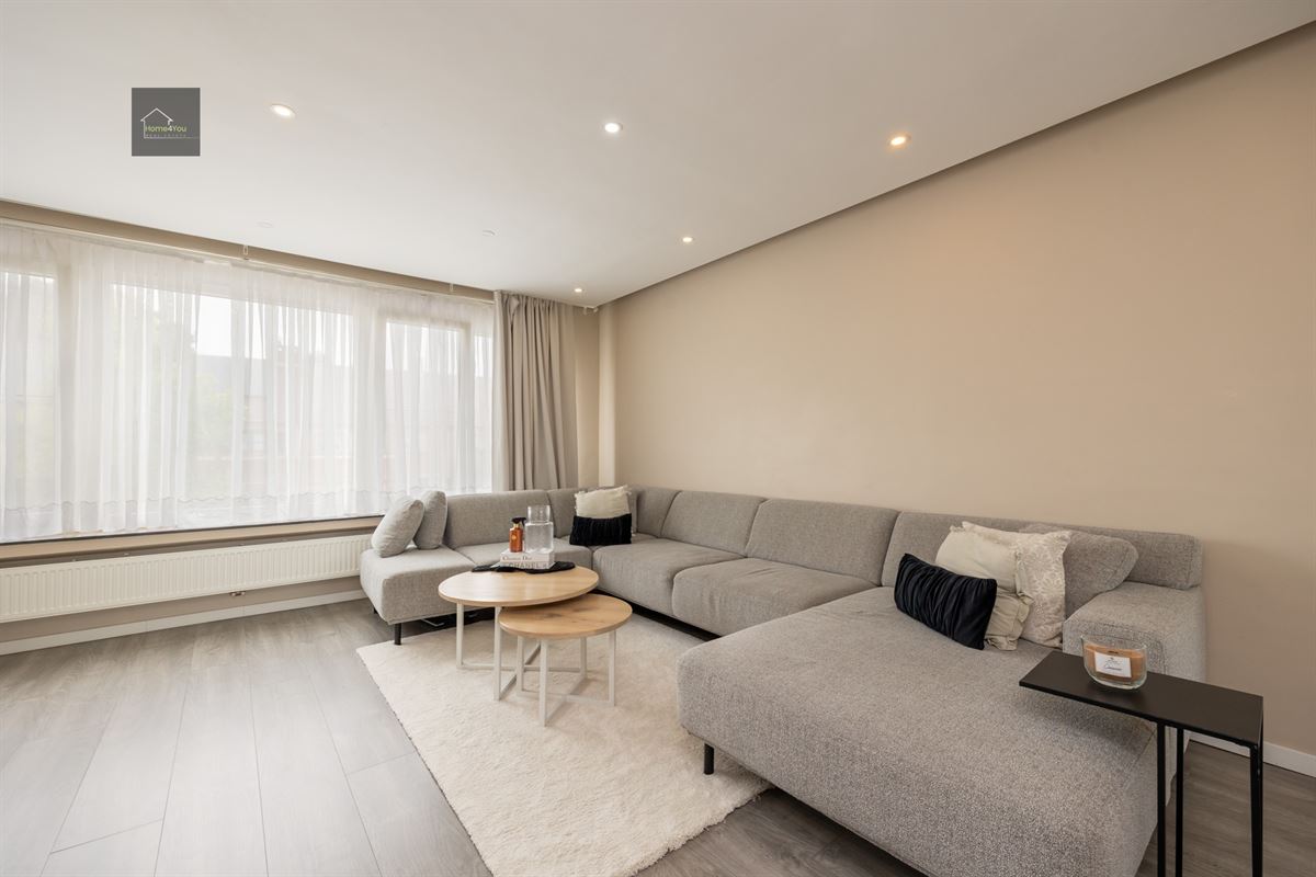 Instapklare woning met zongerichte tuin op TOP locatie