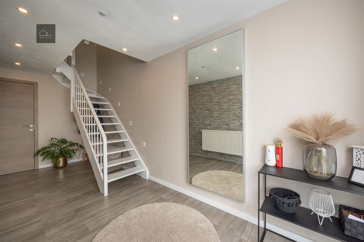 Instapklare woning met zongerichte tuin op TOP locatie