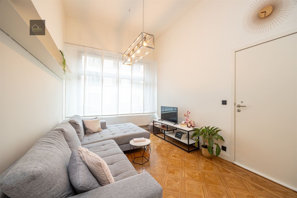 Gerenoveerd appartement met buitenruimte 
