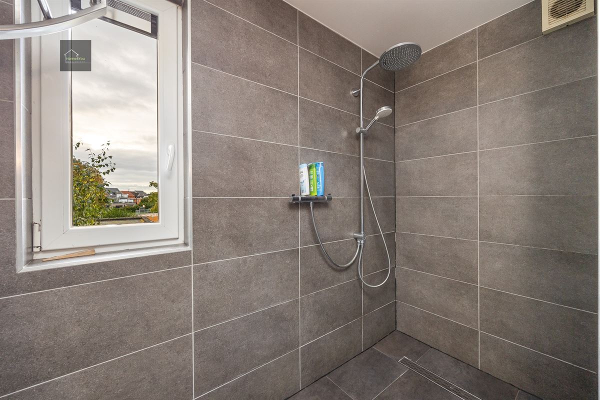 Instapklare en energiezuinige woning met zeer rustige zongerichte tuin