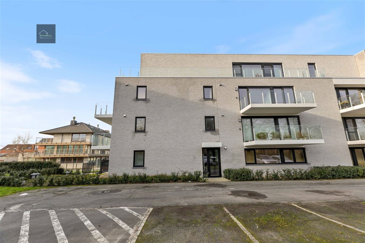 Hoogwaardig gelijkvloers nieuwbouw appartement met tuin.