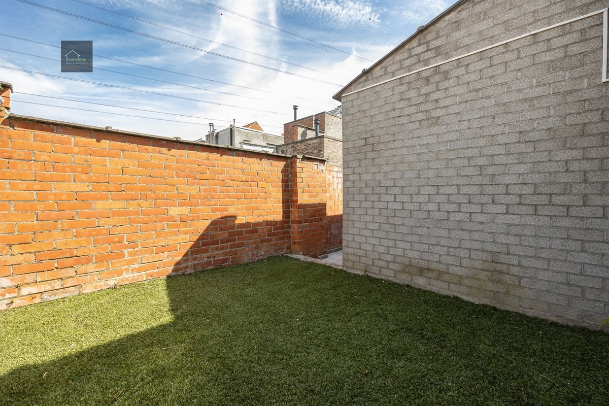 Instapklare woning met ruime kamers in rustige buurt