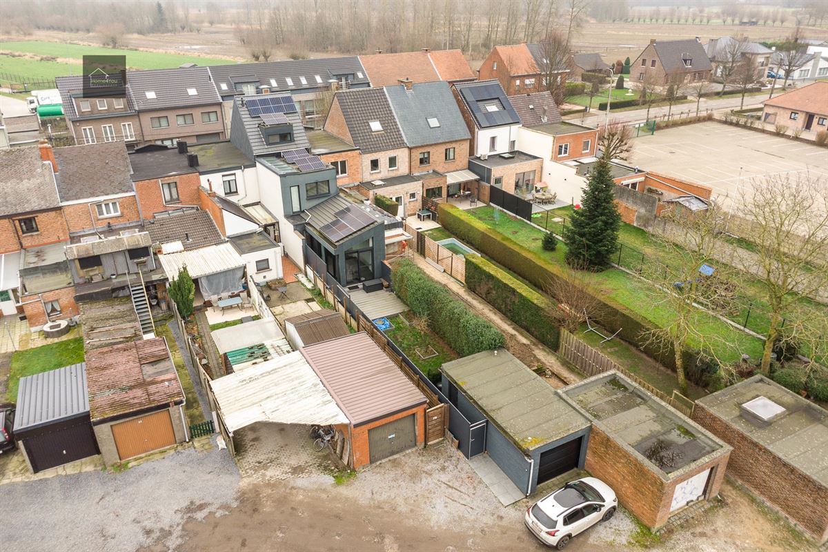 Gerenoveerde en instapklare woning met garage en zonnige tuin
