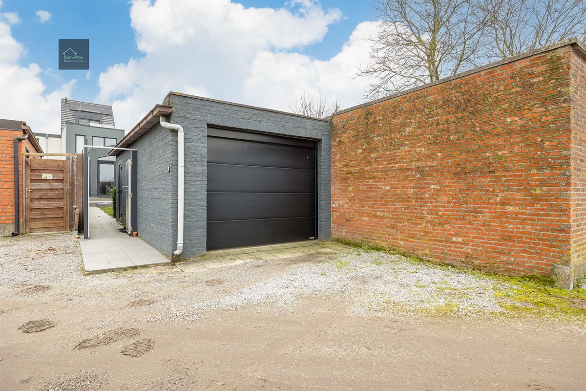 Gerenoveerde en instapklare woning met garage en zonnige tuin