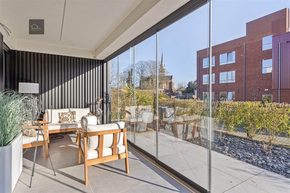 Prachtige gelijkvloers loft met ruim en zongericht terras