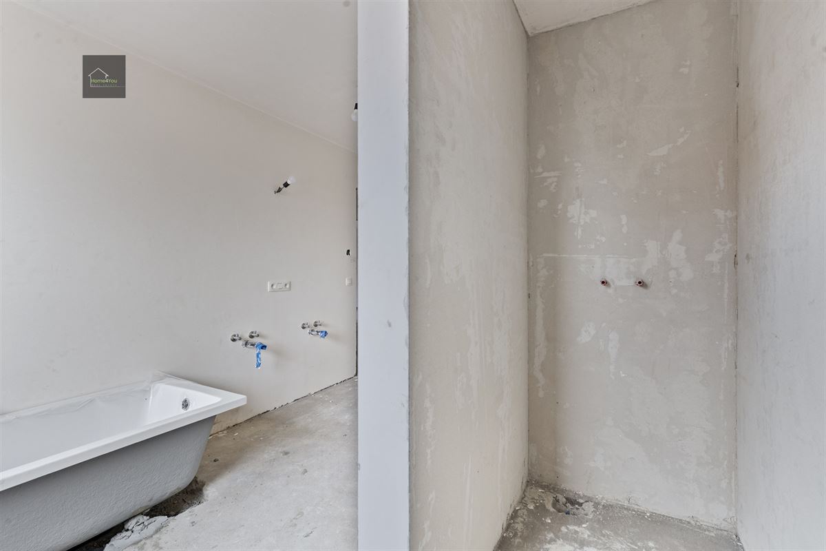 Nieuwbouw, groot en rustig gelegen. (6% BTW mogelijk)