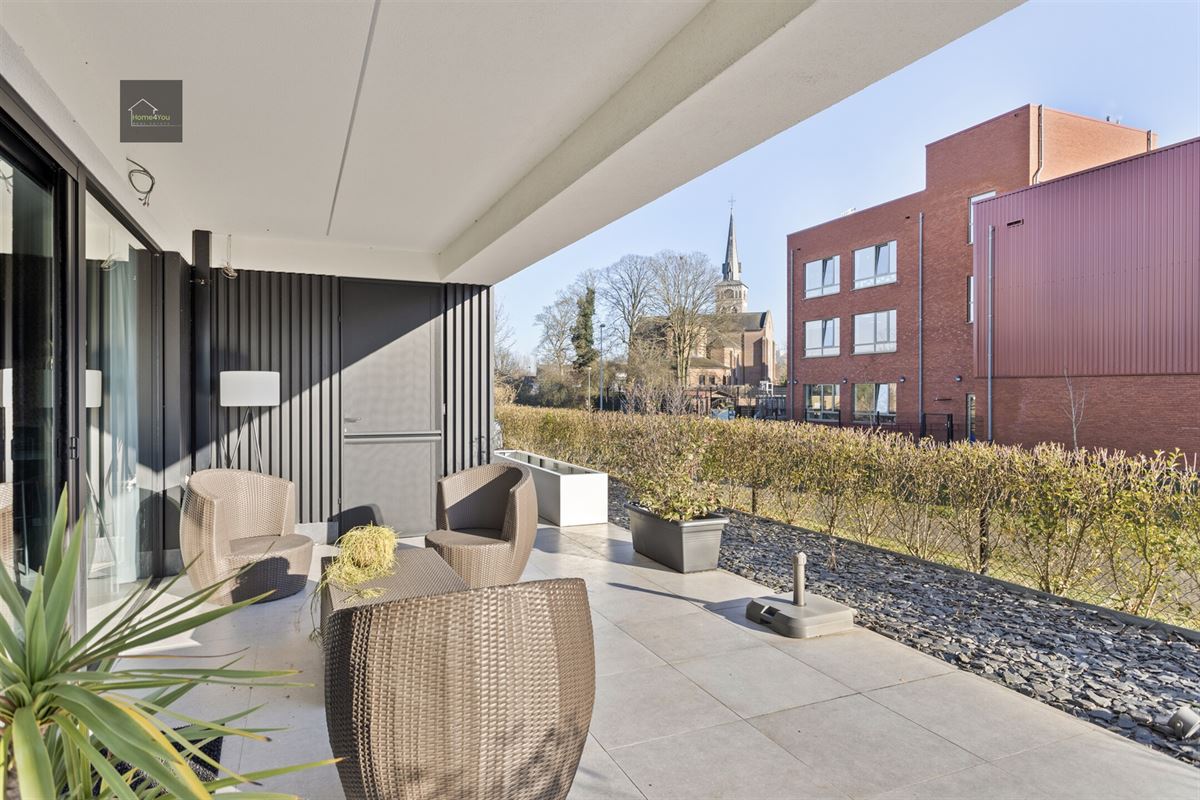 Prachtige gelijkvloers loft met ruim en zongericht terras