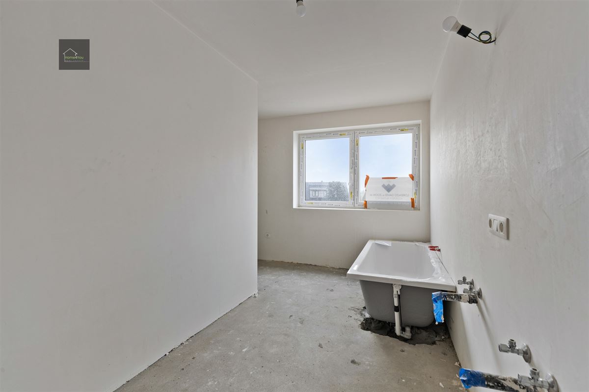 Nieuwbouw, groot en rustig gelegen. (6% BTW mogelijk)