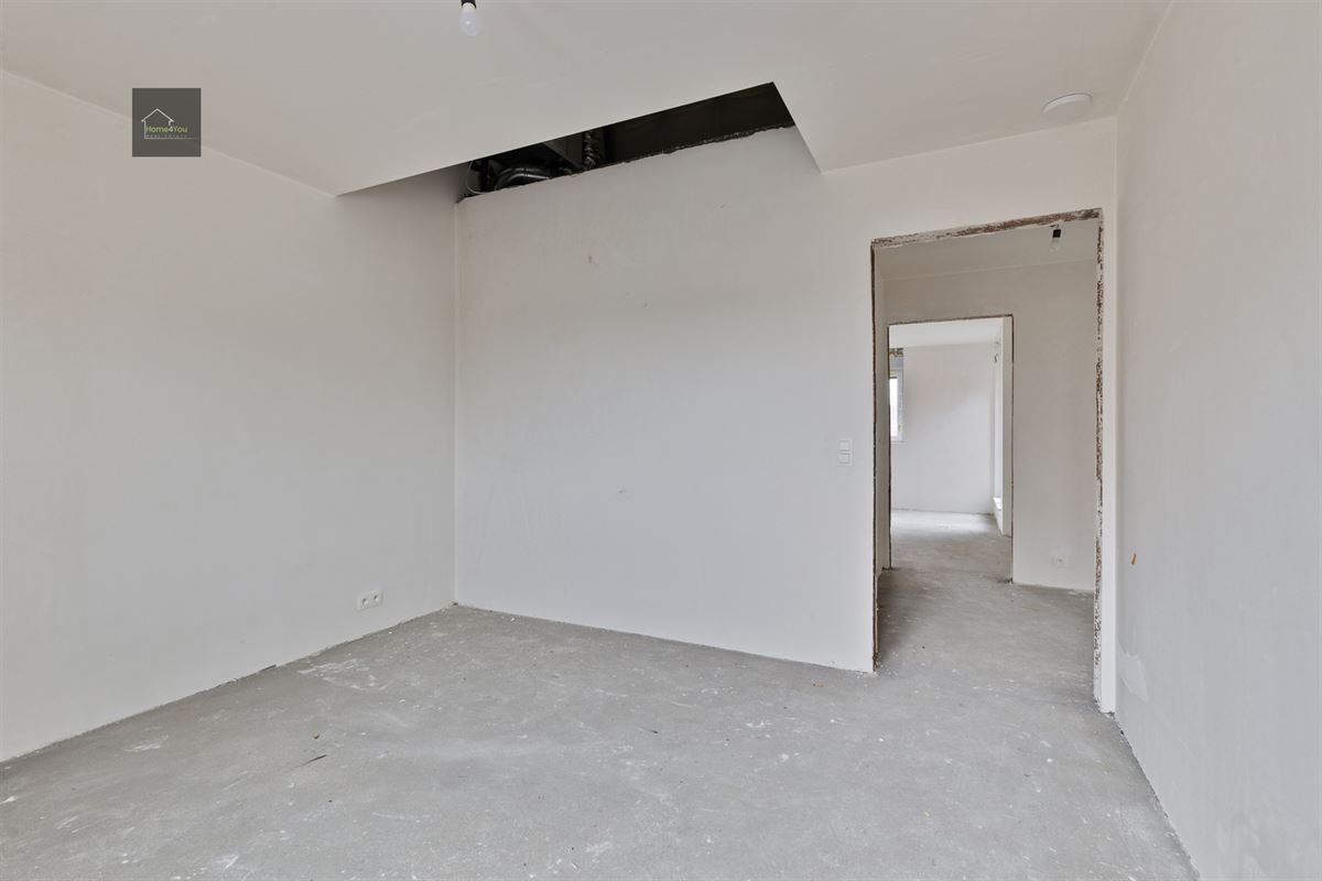 Nieuwbouw, groot en rustig gelegen. (6% BTW mogelijk)