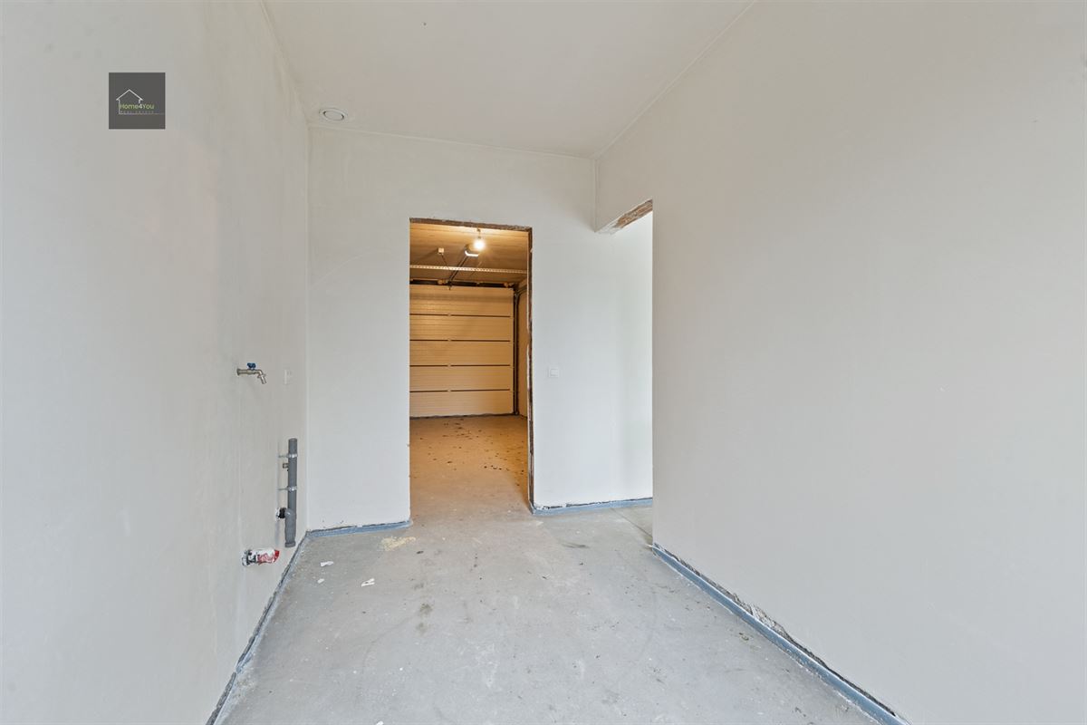 Nieuwbouw, groot en rustig gelegen. (6% BTW mogelijk)