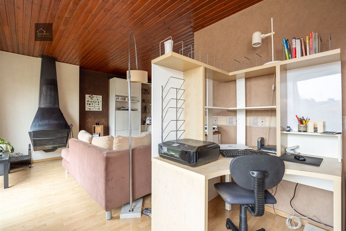 Bel-etage woning met zonnepanelen en laadpaal op toplocatie