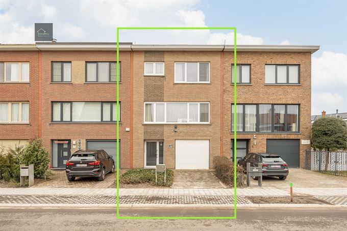 Bel-etage woning met zonnepanelen en laadpaal op toplocatie