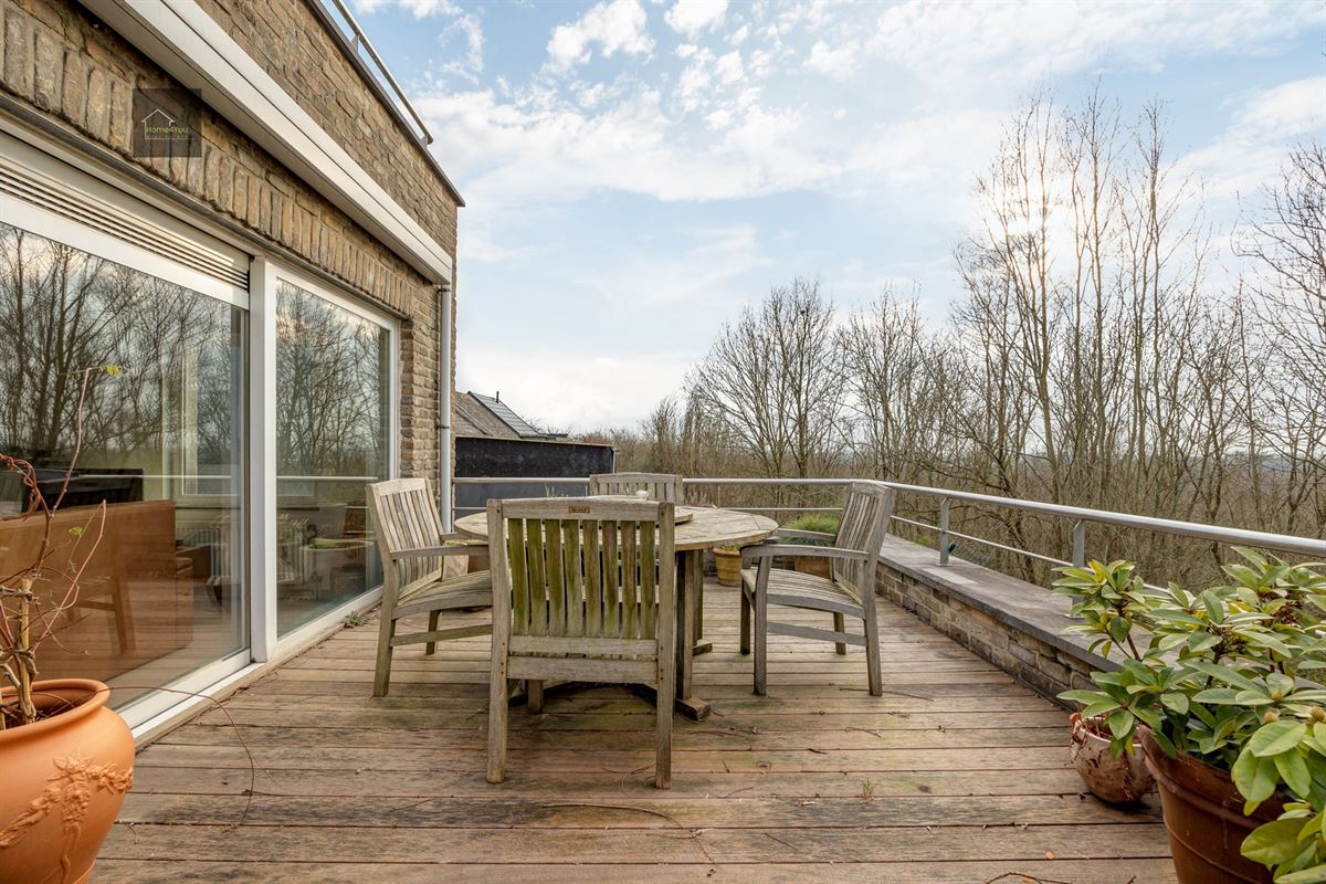 Ruim appartement met groot terras en prachtig groen uitzicht