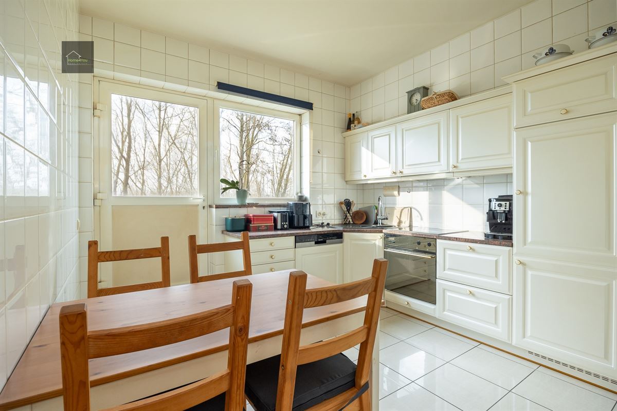 Ruim appartement met groot terras en prachtig groen uitzicht
