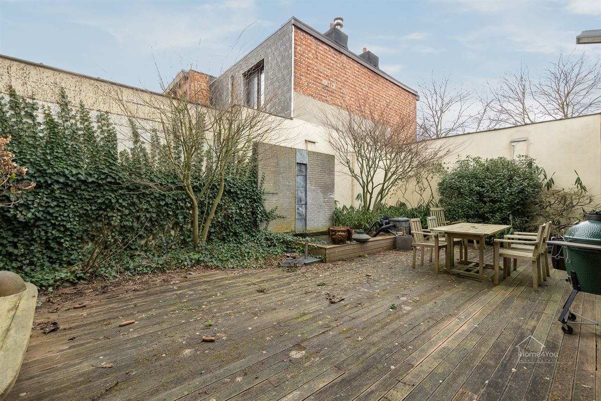 Ruim handelspand op toplocatie