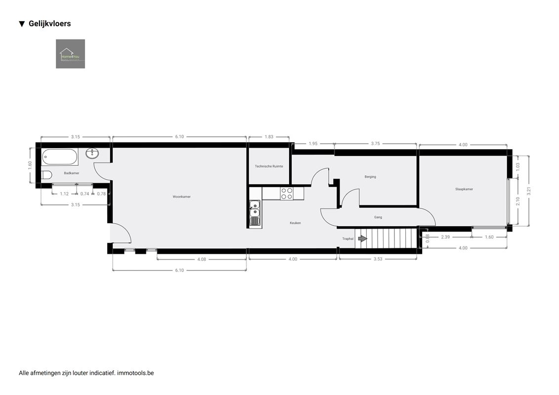 Af te werken ruime woning met uitweg achteraan